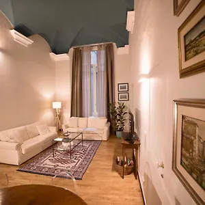 La Loggia Delle Regine, In Centro Fronte Acquario, Wi-fi Ac Appartamento